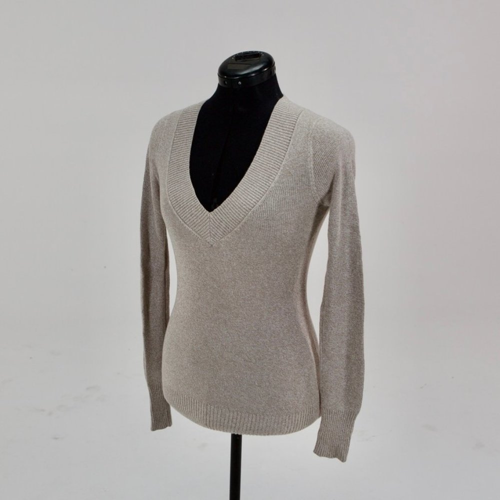V-Neck Tan Ribbed Sweater - Picture 2 of 4